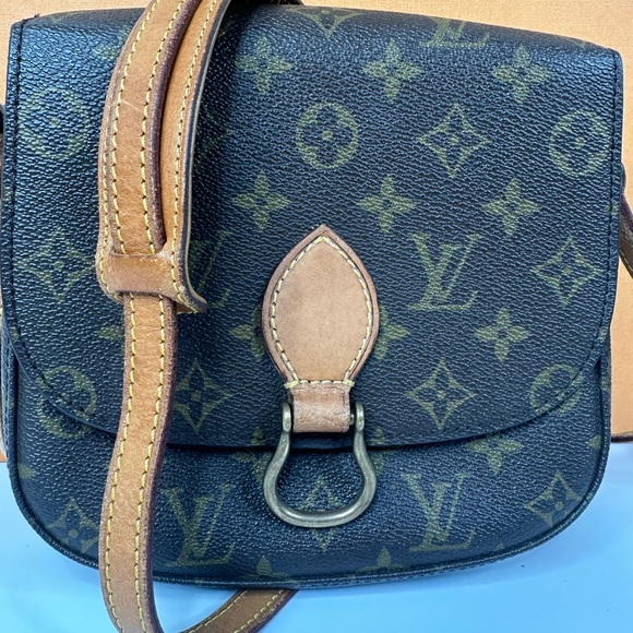 Louis Vuitton Handbags - Louis Vuitton st cloud vintage mono crossbody bag